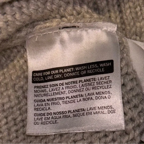 Vintage Feel Levi's Oversized Wool Blend Knit Cardigan - Picture 4 of 4